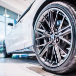 Večná dilema – oplatí sa viac nové alebo jazdené auto?